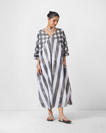 Minori Kaftan - Charcoal & White Print